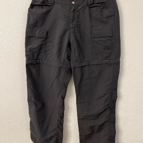 The North Face womens pants/ shorts size 12 - Picture 8 of 9